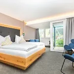 Forellenhof Отель 4*