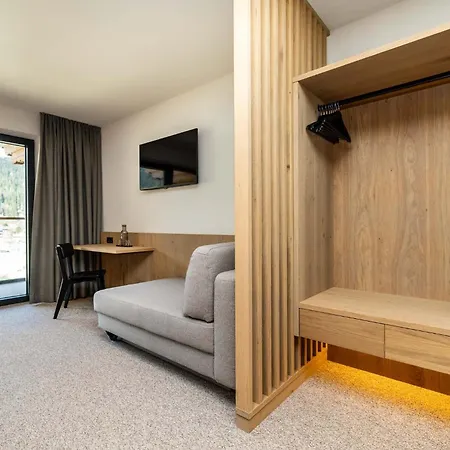 Forellenhof 4* Флахау